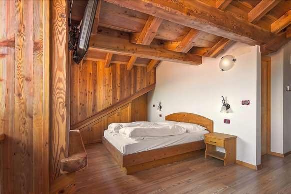 Hotel Dal Bracconiere โฟลการีดา ภายนอก รูปภาพ